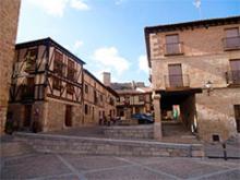 Plaza y calle en Peñaranda del Duero